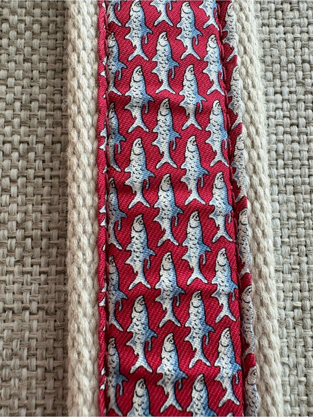 Vineyard Vines Canvas Belt Size 40 Red Fish Leather Trim Brass Buckle